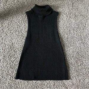 Black Sleeveless Turtleneck